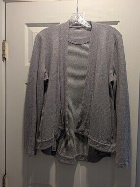 Eileen Fisher Soft Gray Cardigan Interior Stripe Pockets Sz Med *GUC